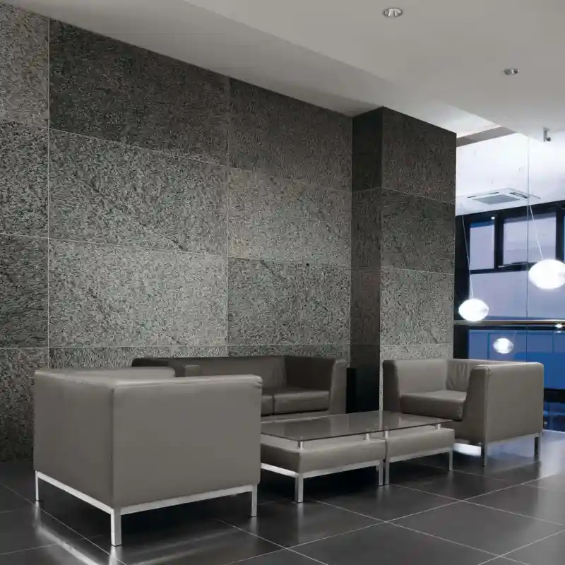 Catálogo de piedra flexible para paredes disponible en Puebla, distribuido por Grupo Orvi